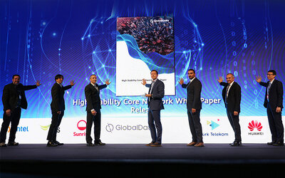 rsz_globaldata_huawei_and_operators_jointly_releasing_the_high-stability_core_network_white_paper