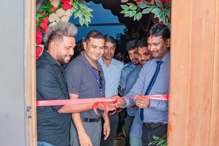 NDB-Bank-Empowers-Khanthmi-Sports-Workshop-Exports-to-Strengthen-Sri-Lanka’s-Export-Industry-2-e1765269636709