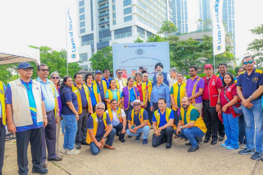 MAIN PIC IPs Visit - Service Carnival (2)